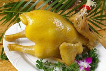 Gà hấp muối nguyên con